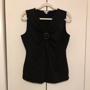 Nine West. Sleeveless blouse. Size XL.
